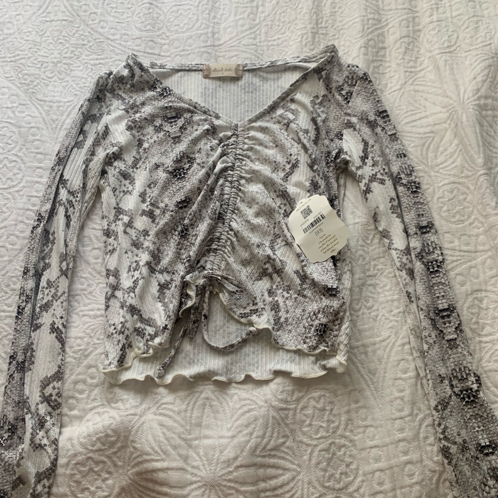 Altard state crop top